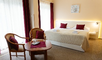 PentaLux Hotel és Apartman - Tata